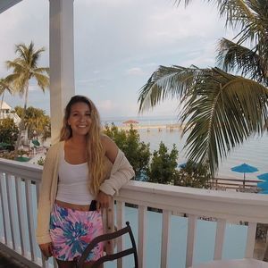 Meet your Posher, Michaela